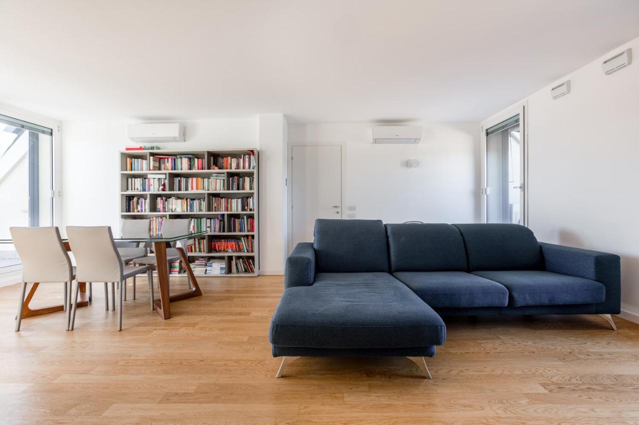 Modern Apt With Terrace, Wifi & Ac Милан Экстерьер фото