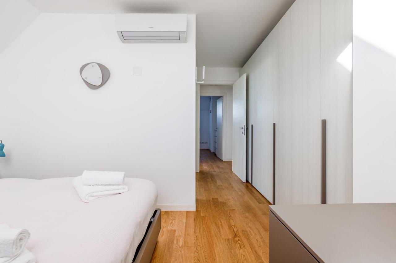 Modern Apt With Terrace, Wifi & Ac Милан Экстерьер фото